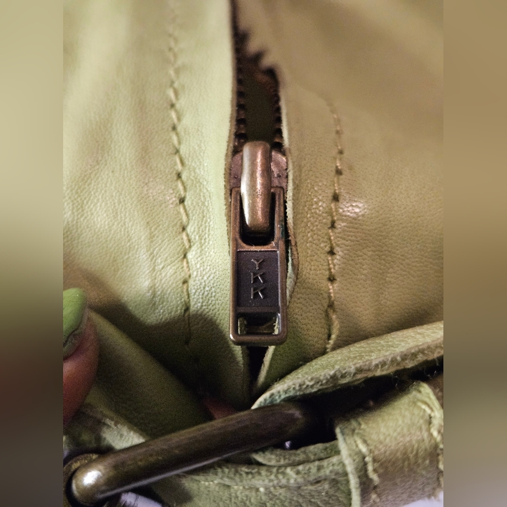 MARGARET GODFREY/St. John Olive Green Leather Zip Front Lined Jacket Size 6 - Picture 6 of 11